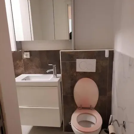 Apartament Wohnen Zuhause *